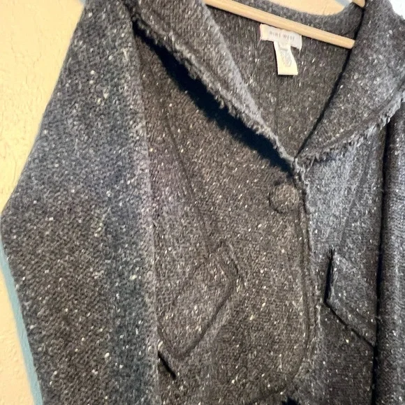 Nine West Gray Cardigan Sweater Shawl Collar SZ L Fuzzy Long Sleeve One Button - Picture 5 of 9